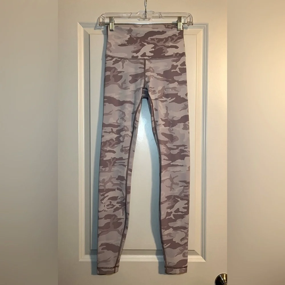 Lululemon Wunder Under High-Rise Tight 28